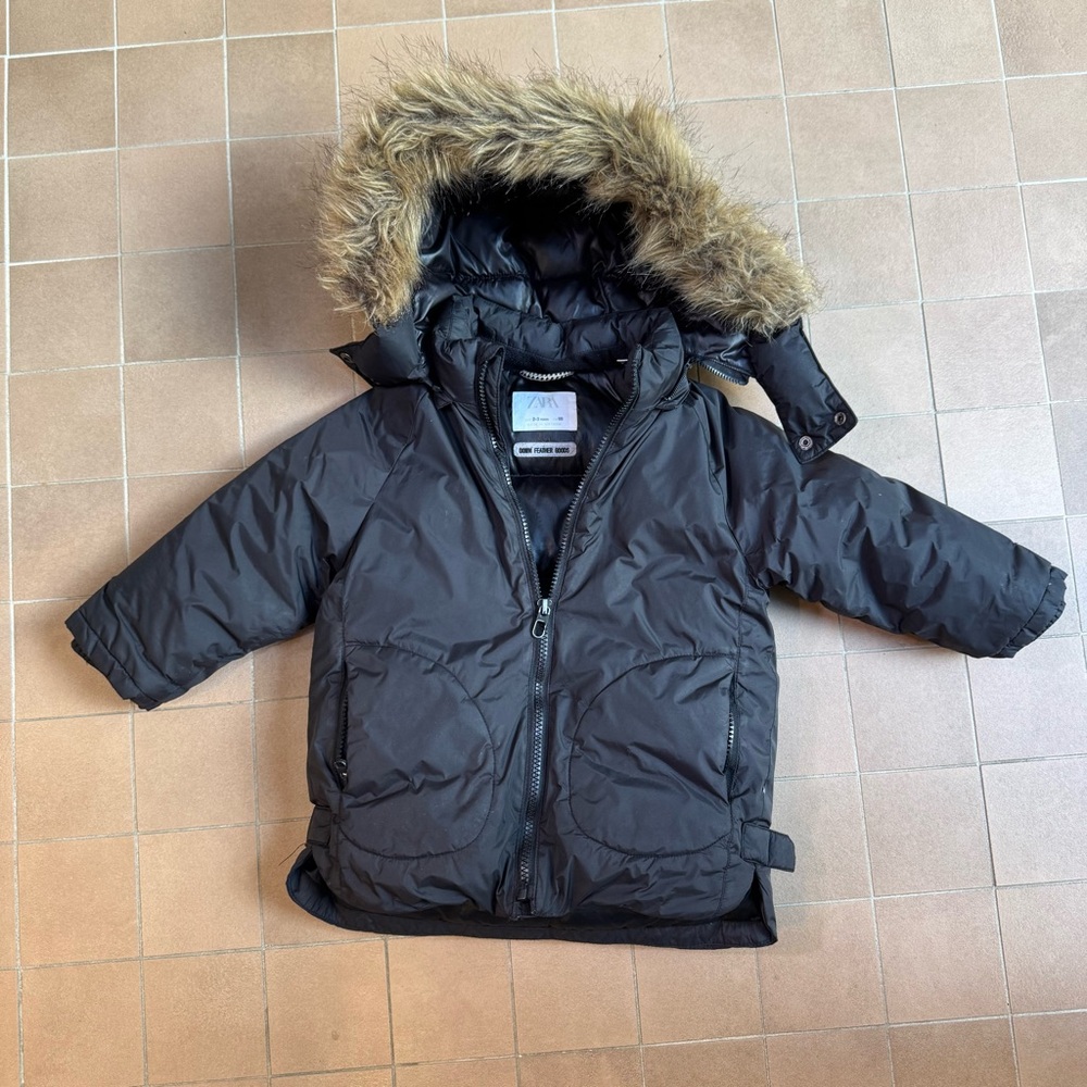 Zara Charcoal Puffer Jacket with Faux Fur Trim